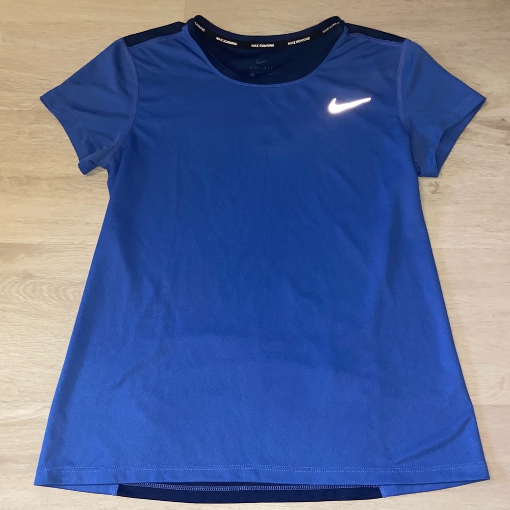 Women’s Nike running top - dri-fit - workout top